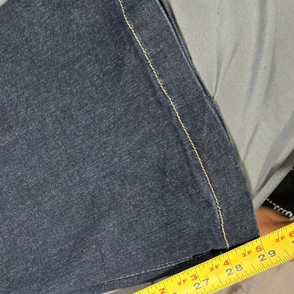 NVfelix Stretchy Flare Leg Dark Wash Jeans NWT - Picture 14 of 14